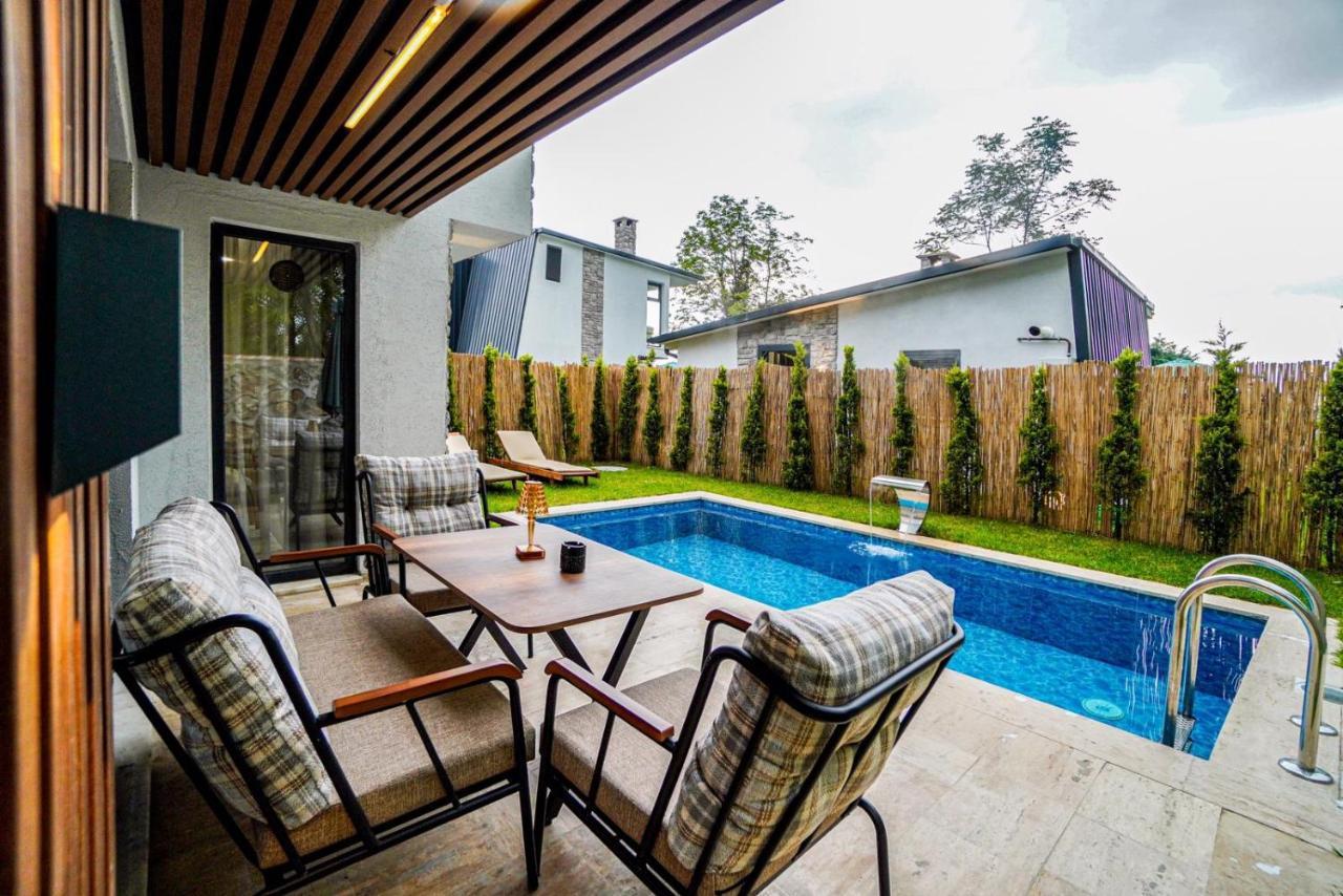 Vital Home Sapanca Isitmali Havuzlu Villa&Bungalov エクステリア 写真